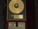 KISS GOLD EDITION 2001 GUITAR CASE BOX SET  W/COA PROOF Lp cd new