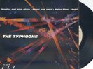EP  THE TYPHOONS  FESTIVAL  1384 EN TRES BEL ETAT