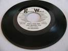 THE DEBONAIRES - HOW'S YOUR NEW LOVE TREATING YOU? / C.O.D. - GOLDEN WORLD DJ
