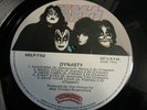 KISS 