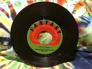 CREEDENCE CLEARWATER REVIVAL ORIGINAL 45 RPM PROUD MARY & BORN ON THE BAYOU
