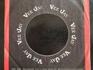 1963 VEE JAY OVAL LOGO DESIGN ORIGINAL VJ SLEEVE '63 BEATLES