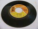 CHRIS CLARK - LOVE'S GONE BAD / PUT YOURSELF IN MY PLACE - V.I.P.