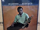 MILES DAVIS MILESTONES OG UK CBS RECORDS LP BPG 62308 62308 A2/B2