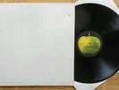 D904 THE BEATLES WHITE ALBUM 2 x LP APPLE STEREO NUMBERED 192041