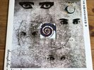 SIOUXSIE AND THE BANSHEES? THROUGH THE LOOKING GLASS LP 1ST PRESS EX+ CONDITION