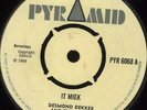 It Miek Desmond Dekker UK 7