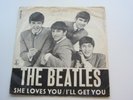 THE BEATLES  ORIGINAL  1963 DANISH 45  SHE LOVES YOU  DENMARK