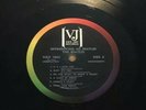 The BEATLES (Version 1) Vee-Jay Introducing The Beatles 1964  Love Me Do Orig US