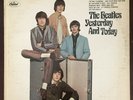 vintage THE BEATLES YESTERDAY and TODAY VINLY RECORD LP 12'' ST 2553