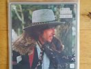 BOB DYLAN AUTOGRAPHED DESIRE LP ALBUM WITH CERTIFICATE OF AUTHENTICITY.