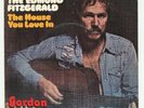 GORDON LIGHTFOOT : The Wreck Of The Edmund Fitzgerald -  7