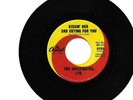 Checkmates Ltd-Kissin' Her And Crying For You-Capitol 5753(Northern Soul 45)
