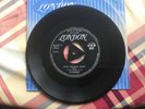 ROCK AND ROLL MUSIC/BLUE FEELING -CHUCK BERRY  LONDON HLM 8531 1957