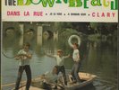 EP THE DOWNBEATS : FROM LIVERPOOL. *DANS LA RUE*  - 64 DEDICACE DU GROUPE AU DOS