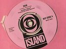HARD MEAT - RAIN (Beatles) / BURNING UP YEARS - 1969 UK Island  7