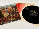 THE BEATLES 'Sgt Pepper's Lonely Hearts Club Band' Vinyl Lp With Inner - F16