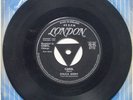 CHUCK BERRY. Carol c/w Hey Pedro. London 45-HL8712. Tri-centre