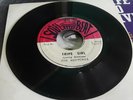 SOUL BEAT // THE HEPTONES // TRIPE GIRL  //  -7'' Listen