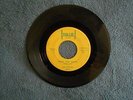 THE BEATLES  TWIST AND SHOUT   TOLLIE RECORDS 45  BLUE PRINT BRACKETS LABEL
