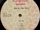GREGORY ISAACS - COOL RULER / DUB IN SLUM (PLAIN SLEEVE 1978 PAIR MINT Listen