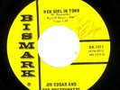 JIM EDGAR & THE ROADRUNNERS WHAT IS ONE TO DO / NEW GIRL IN TOWN GARAGE MOD 1965
