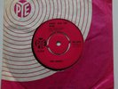 THE CHANTS Sweet Was The Wine/One Star - VG Cond 1964 Pye 7