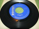 CHUCK BERRY Rare 45 rpm SWEET LITTLE SIXTEEN Original 1958 Chess Beauty