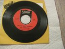 THE ASSOCIATION One too Many Mornings/Forty Times M- 1968  Valiant 730  S VG+ 45