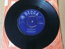 The Roving Kind - Lies A Million / How Many Times U.K 7