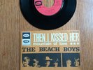 DISQUE VINYLE  45 TOURS THE BEACH BOYS THEN I KISSED HER
