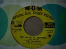 RARE NORTHERN SOUL  THE CHARADES  the key to my happiness  MGM 13540 DJ  NICE