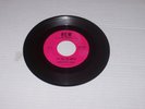 JUNIUS (BUGS) HUGHES I'LL TELL THE WORLD ON HEW RECORDS RARE SOUL?????