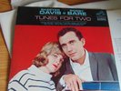 SKEETER DAVIS & BOBBY BARE Tunes For Two LP   Mint- Stereo Orig.