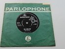 THE BEATLES ORIGINAL  1963 U.K  SHE LOVES YOU  45  EXCELLENT