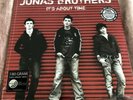 JONAS BROTHERS 