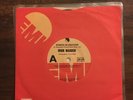 IRON MAIDEN - Women In Uniform 7” Single 1980 AUSTRALIAN PRESSING. NM     *RARE*