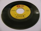 THE MARVELETTES - I'LL KEEP HOLDING ON / NO TIME FOR TEARS - TAMLA