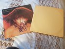 KATE BUSH LP. 'LIONHEART'. UK 1ST PRESS..HAND SIGNED BY KATE BUSH,UK. SIGNED