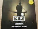 Nine Inch Nails - left in awe   - lp -coloured -marlyn manson