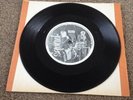 SQUAD Red Alert / £8-A-Week RARE 2 Track Punk/New Wave 7