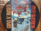 GUNS N' ROSES, 