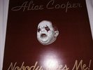 Alice Cooper - Nobody Likes Me