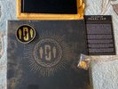 PEARL JAM VAULT 29 Third Man Records LP PIN BOOK PATCH The WHITE STRIPES Jack