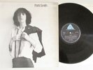 PATTI SMITH GROUP. HORSES. 1st PRESS. ORIG UK VINYL LP. ARISTA ARTY 122.1975