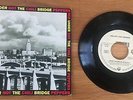 RED HOT CHILI PEPPERS - Under The Bridge 7