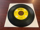 LINK DAVIS    RARE  STARDAY   45 rpm   BIG COONIE