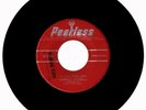 HERMANAS VELAZQUEZ / MEMO SALAMANCA 45 Lo Que Pasó / Sakura Cha Cha Cha 7