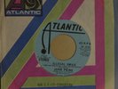 John Prine 1972 Illegal Smile 45 RPM Record 45 - 3218 ST-A-22631 SP