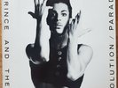 PRINCE AND THE REVOLUTION - PARADE - ORIGINAL1986 1ST PRESS VINYL ALBUM - KISS